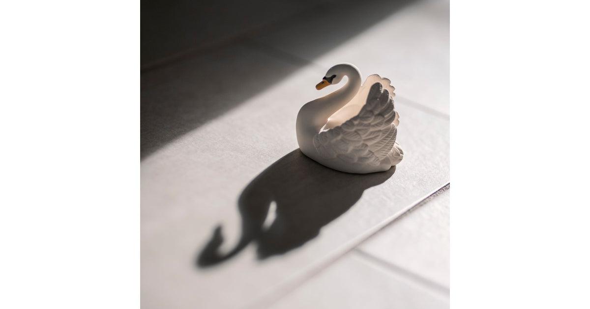 Natruba natural rubber teething and bath toys, meet the makers at blue brontide UK