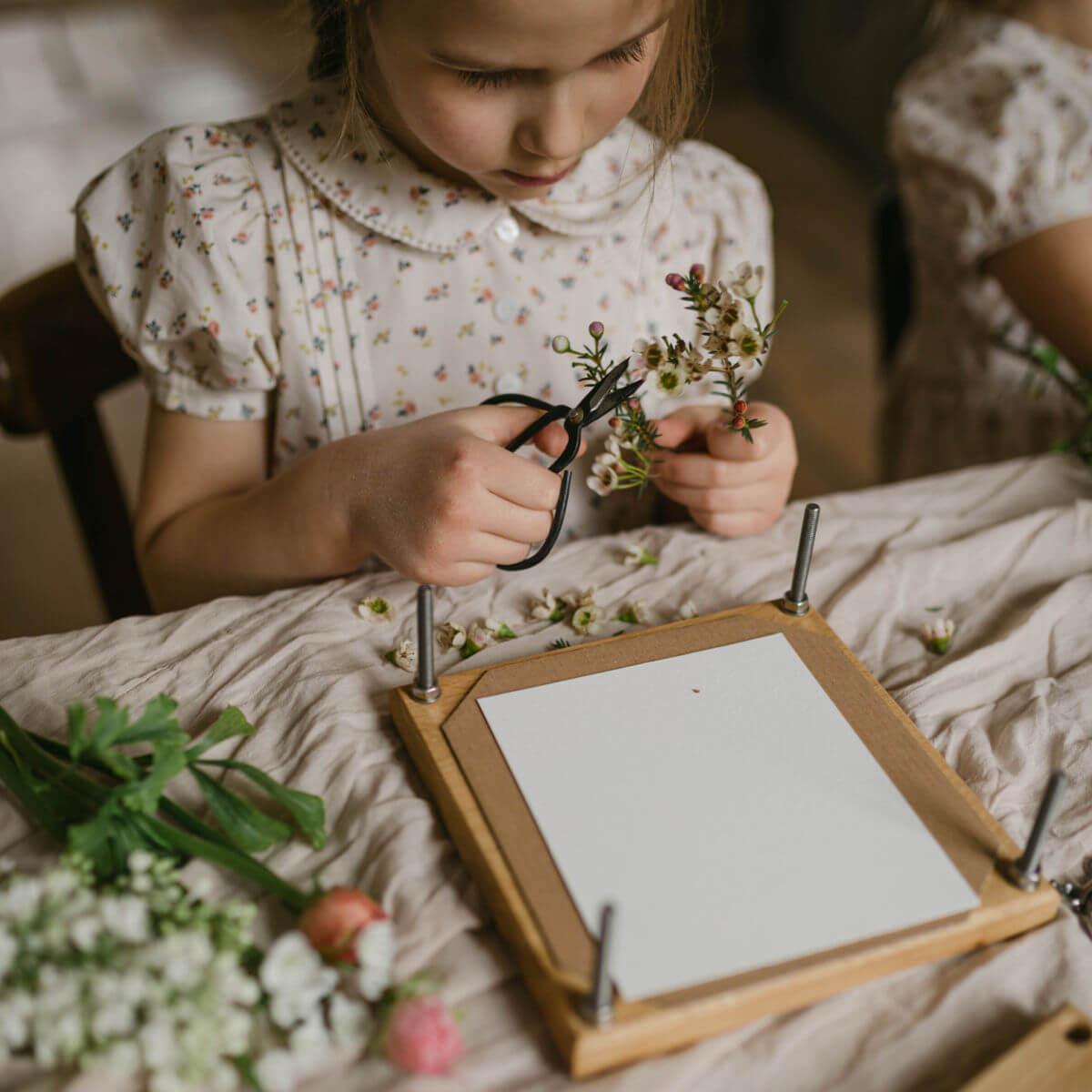 heirloom wooden flower press at blue brontide UK