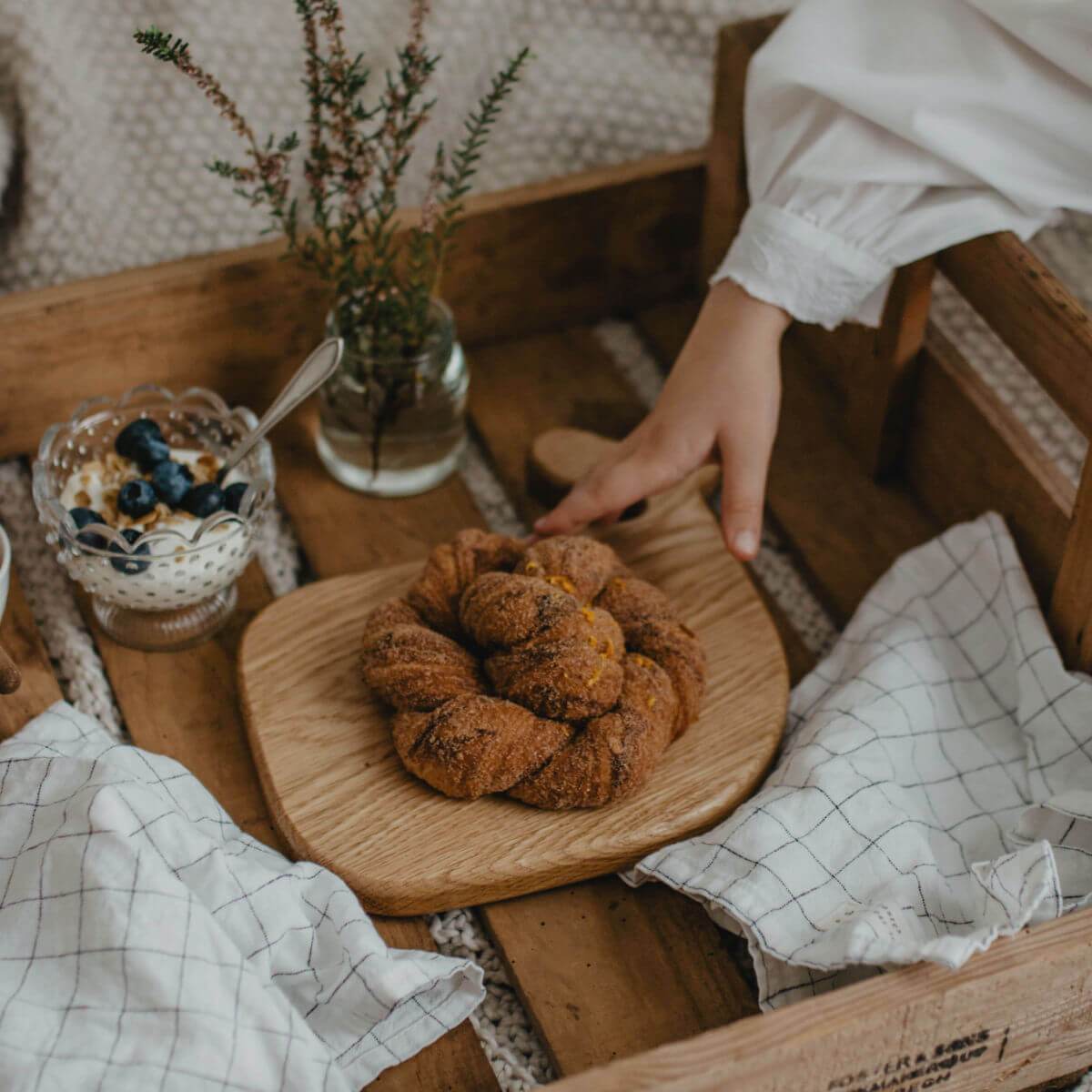 Wooden Whale Treat Board (Chopping & Serving board)