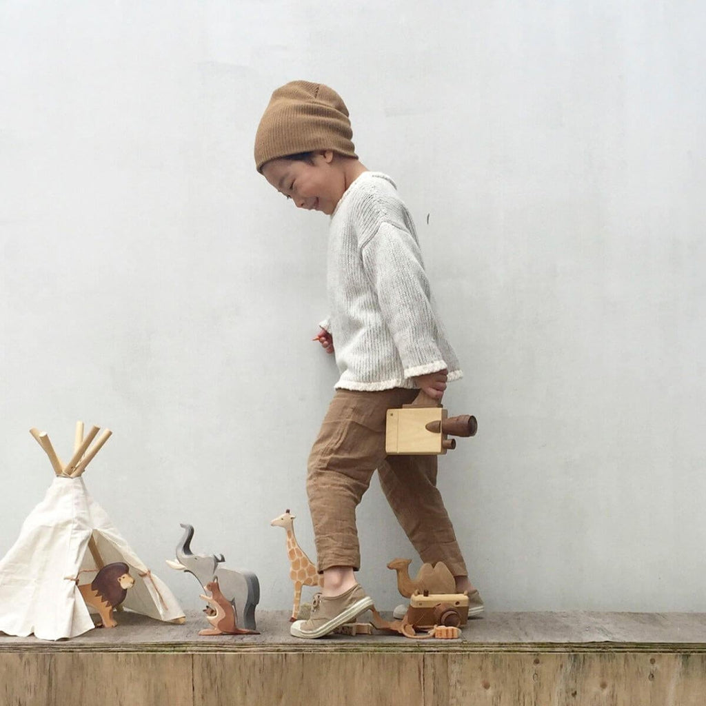 Fanny and alexander wooden toys at blue brontide UK