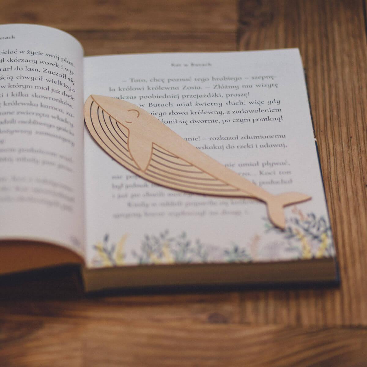 milin toys whale wooden bookmark 