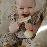 Natruba natural rubber baby rattle in daisy flower