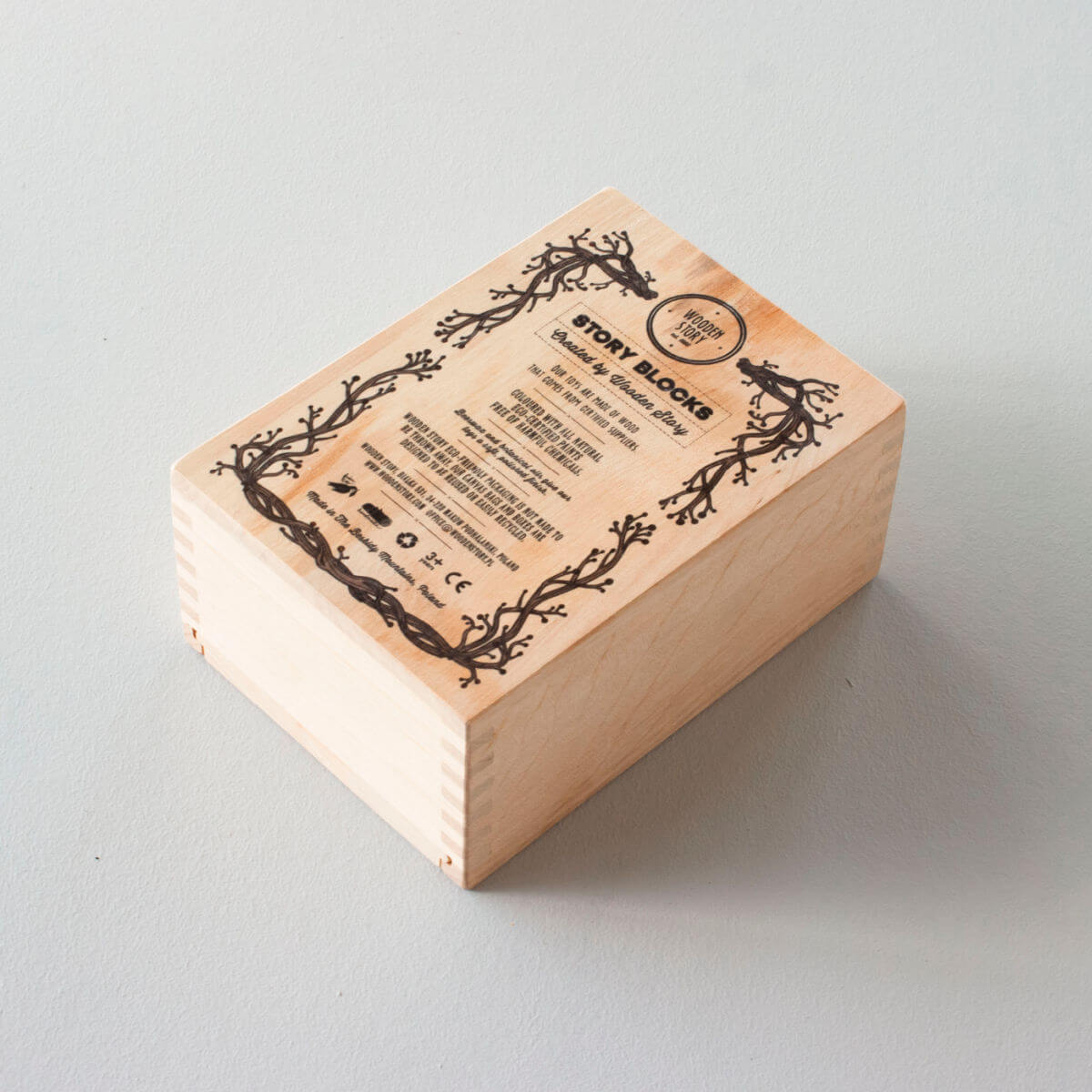 wooden blocks melliferous plants by wooden story