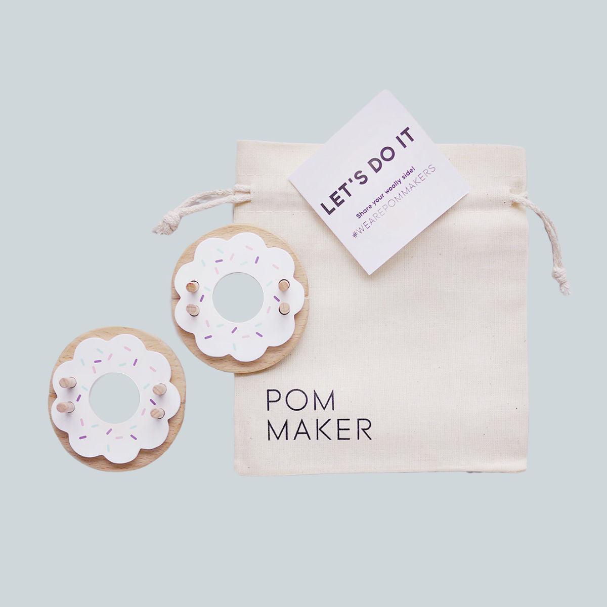 Pom maker eco wooden donut pom pom maker children's crafting at blue brontide UK