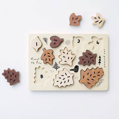 wee gallery wooden tray puzzle woodland leaves educational Montessori toys